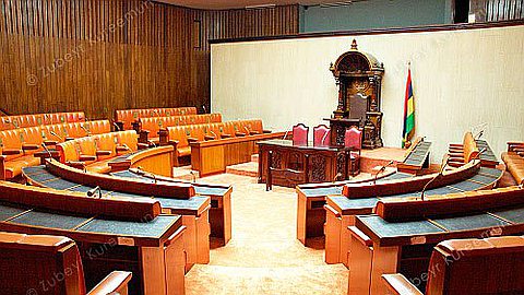 Mauritius govt majority shrinks as partner pulls out