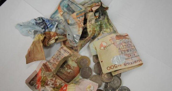 Corruption: La Monnaie Dithé, c’Est Notre Tasse...