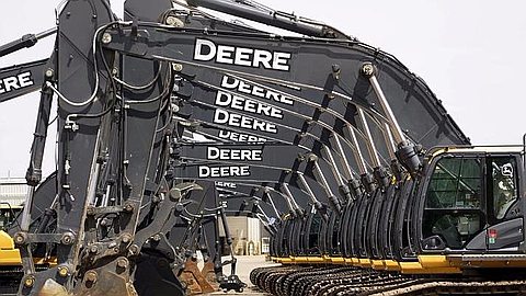 John Deere Sends Warning Shots to the Global Farming Business