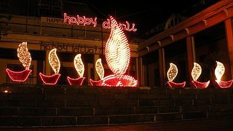 Durga Puja Et Divali : Des Versets En Bhojpuri Du Ramayana A Travers Le Pays