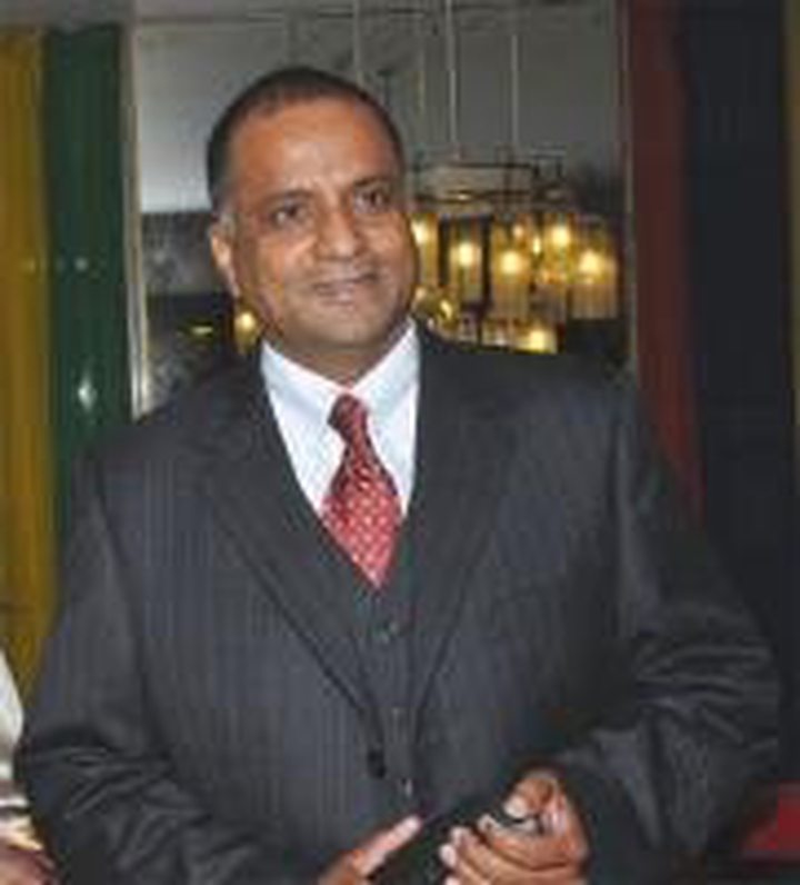 Tassarajen Pillay Chedumbrum up against the manage