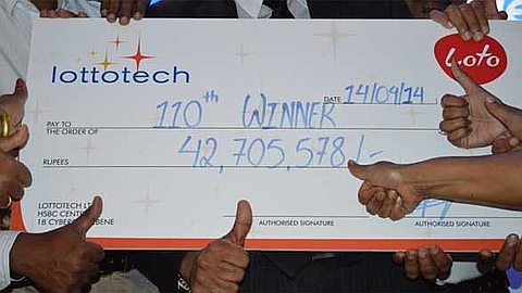 Loto: Group of 50 Officials Sharing a Third of Rs 127 Million