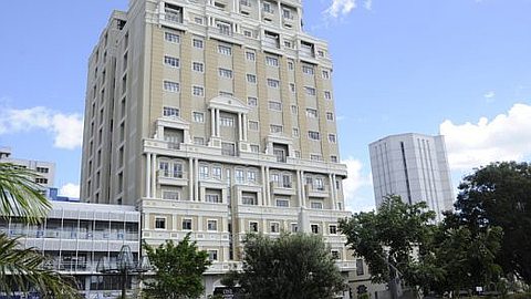 Álvaro Sobrinho sème la pagaille au Board of Investment