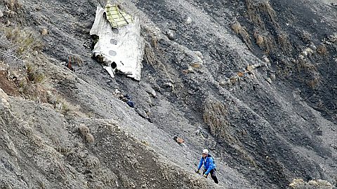 Germanwings Co-Pilot Deliberately Crashed Airbus Jet, French Prosecutor Says