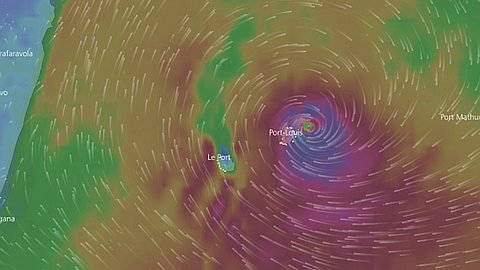 Cyclone Belal: Mauritius moves to class 3