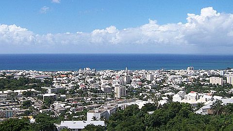 Opération Antiterroriste: Cinq Arrestations à La Réunion