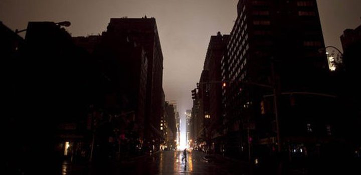 New York Flooded and Plunged into Darkness...