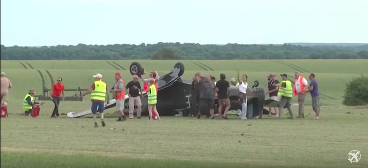 A Spitfire crashed on takeoff during airshow ...