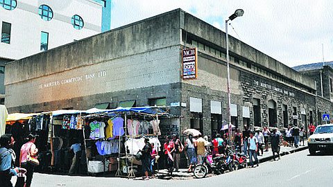 The Stock Exchange of Mauritius is going down