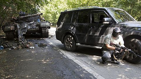 U.S. Says Russian Artillery Firing Across Border Into Ukraine