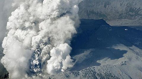 Japanese Volcano Kills One, Over 30 Seriously Injured