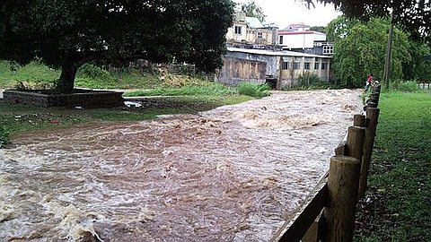 Video of the Day: Wednesday Floods Mauritius