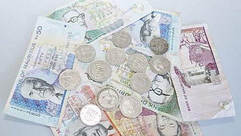 How to Ask a Fried or Relative to Pay You Back