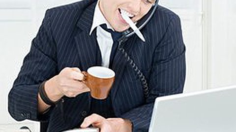 Help Your Multitasking Colleague Break the Habit