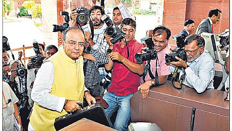 Jaitley's Budget Promises Higher Growth, Tax Breaks, Affordable Housing