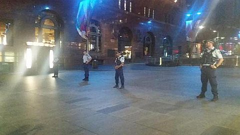 [Updated 19:48] Sydney Siege: More Hostages Flee Martin Place Cafe