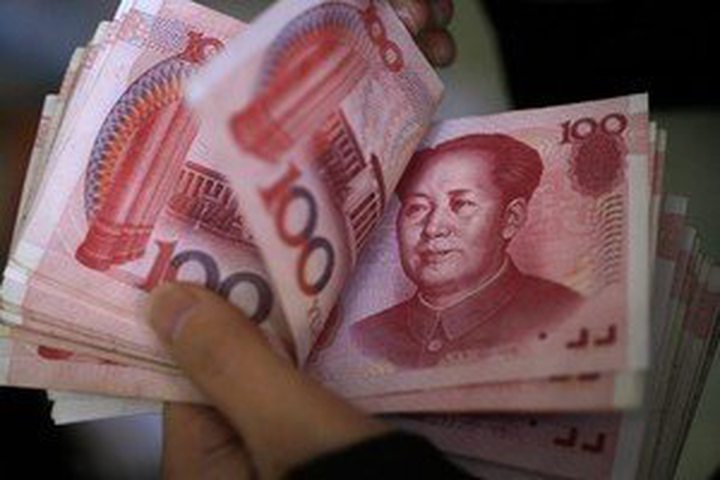 Trillion Yuan Fled China Banks...