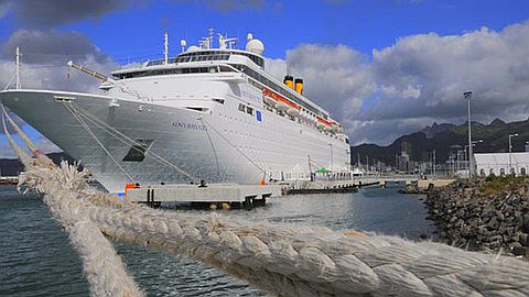 Un Millier de Mauriciens Travaillent Actuellement sur les Bateaux de Croisière