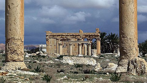 ISIS Blows Up Ancient Temple at Syria’s Palmyra Ruins
