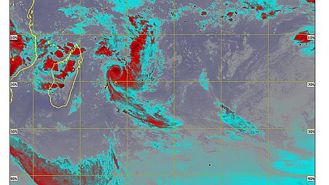 Tempête Carlos : Maurice toujours en alerte 2