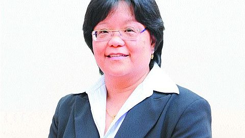 Clairette Ah-Hen, "Why the FSC Has Not Seen the Future Ponzi Schemes"