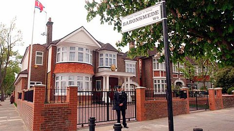 North Korean diplomat serving in London defects to the South