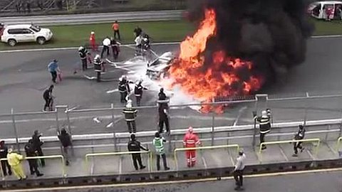 Video of the Day: Driver Has Been Saved From Burning Lamborghini