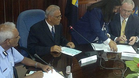 The University of Mauritius offers three training programs for police