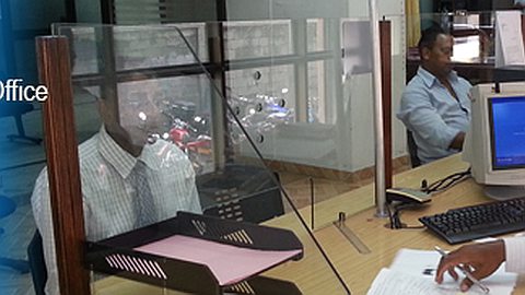 Projet: une pièce ID pour repérer les travailleurs clandestins