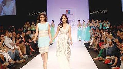 Promotional Campaign In India: The Lakme Fashion Week Puts Maurice Featured