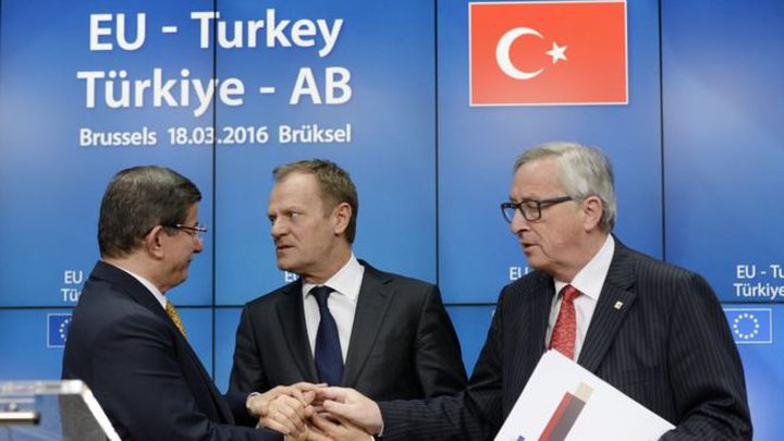 Euro MPs vote to freeze Turkey EU membership talks