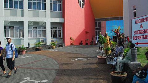 Hôpitaux Publics: Les Employés Réclament un Renforcement de la Sécurité et des Effectifs