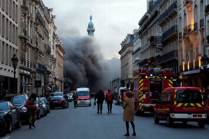 Paris Ritz: Fire Under Control at World-Famous ..