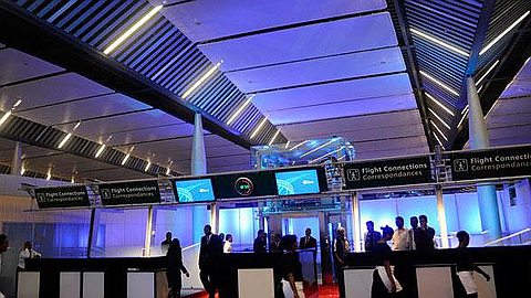 Plaisance: The First Passengers Discover The New Terminal