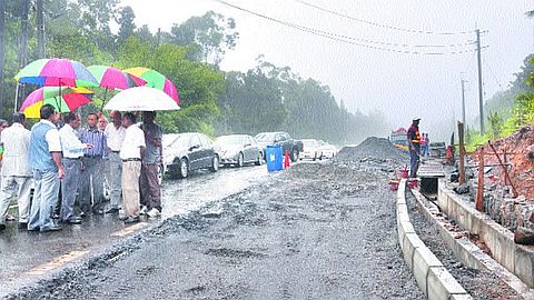 Visite des Lieux à Grand-Bassin, Anil Bachoo : “Tout Sera Fin Prêt Jusqu’à Lundi”
