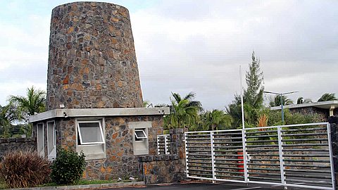 Nouvelle Tentative Pour Vendre Le Village Touristique De Belle-Mare