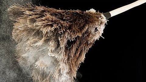 12 Ways to Spring Clean Your Business