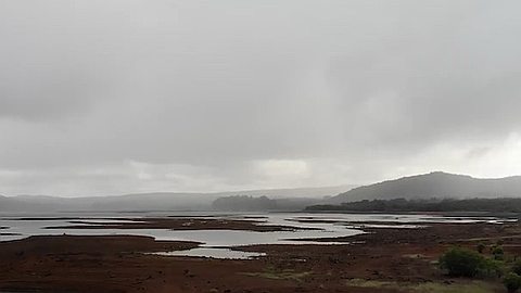 The reduction in water distribution hours to 4 or 5 hours per day takes effect this Monday