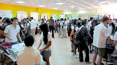 3e Édition de Science Adventure: Plus de 900 Scientifiques en Herbe Présentent Leurs Travaux au Public