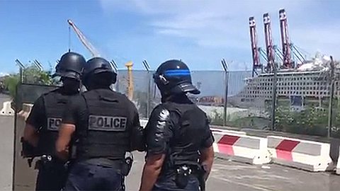 Covid-19: affrontements à La Réunion avec l’arrivée du paquebot Sun Princess