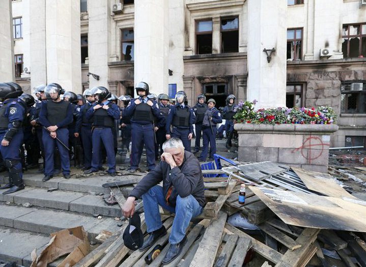Ukraine Releases Protesters; Prime Minister...
