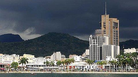 Mauritius-Routed Global Investments Into India Dip Below 10%