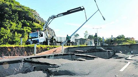 The Ring Road Gutted: Contractors Assume