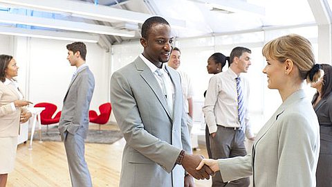 How to Follow Up After Meeting Someone in Person