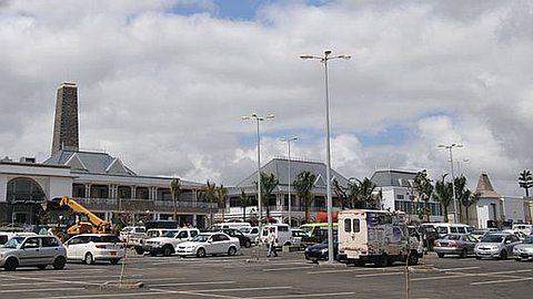 Unusual: Strong Odours at Bagatelle and Cascavelle due to Large Crowds