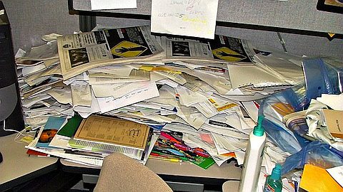 A Messy Desk Can Influence Perceptions of Your Professionalism