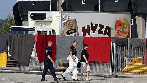 Austria Inspects Trucks for Migrants, Creates 15-Mile Backup