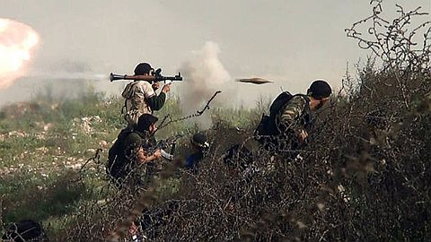 U.S. Officials: 5 Pentagon-Trained Fighters Captured in Syria