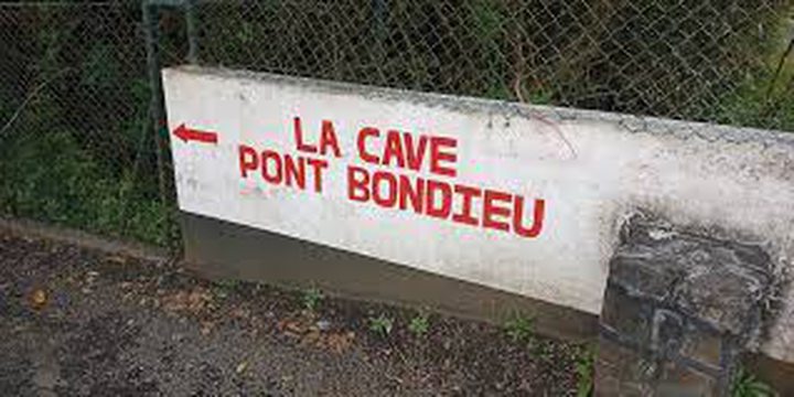 Pont Bondieu: un labyrinthe attendant ...