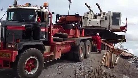 Video of the Day: Massive Transportation Gone Totally Wrong